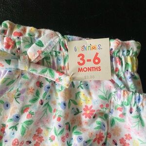 Garanimals Bubble Shorts  |  Floral Print